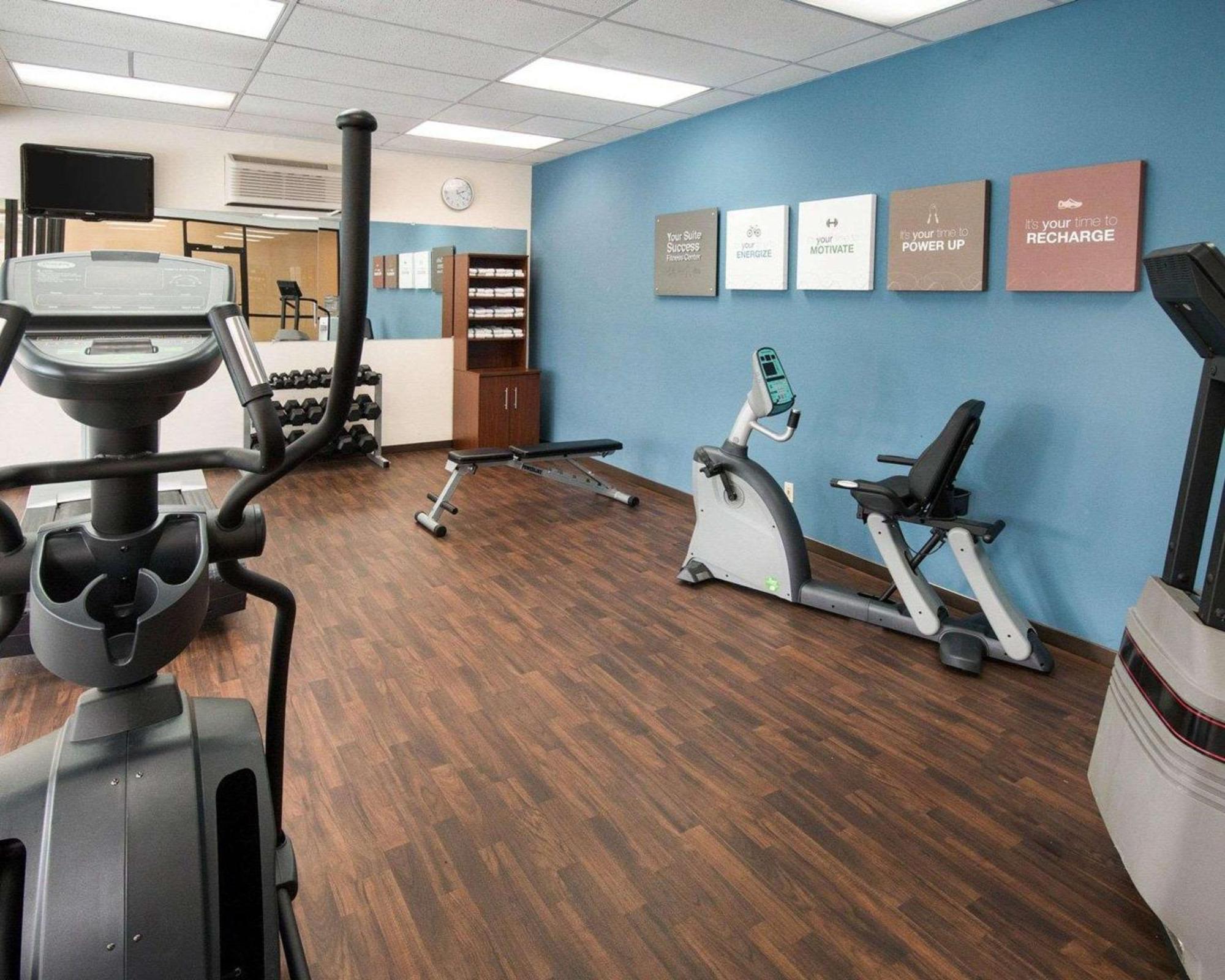 Comfort Suites Parkersburg South Mineral Wells Esterno foto