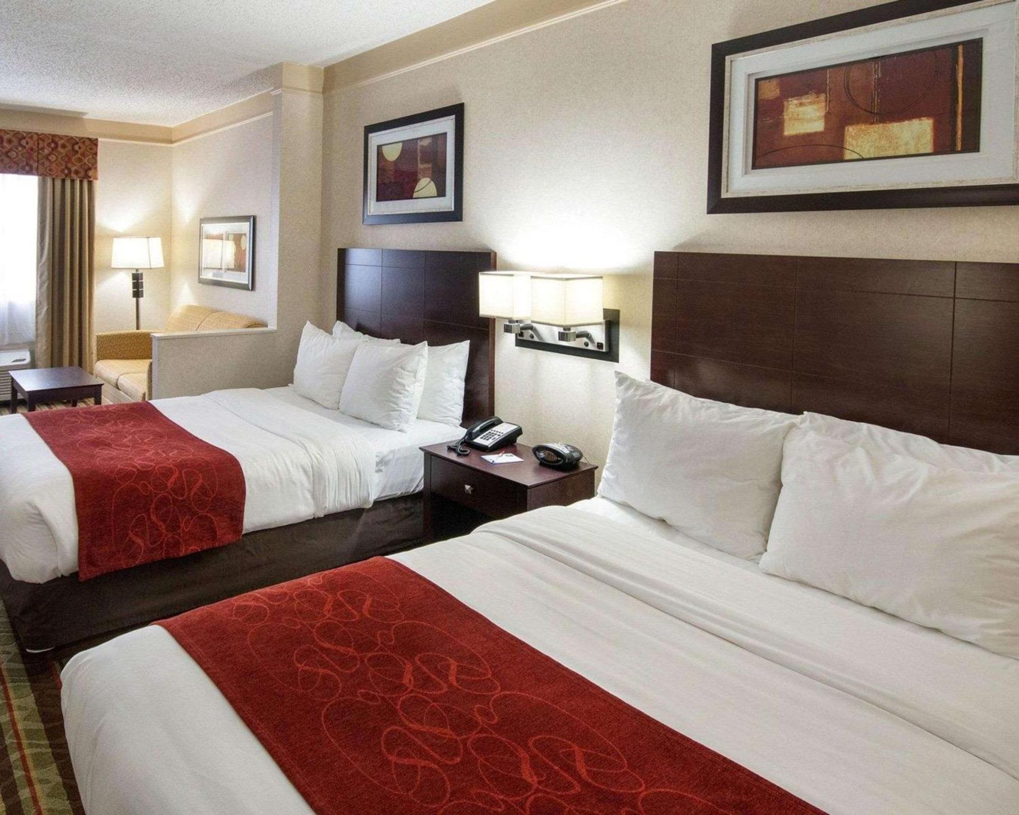 Comfort Suites Parkersburg South Mineral Wells Esterno foto